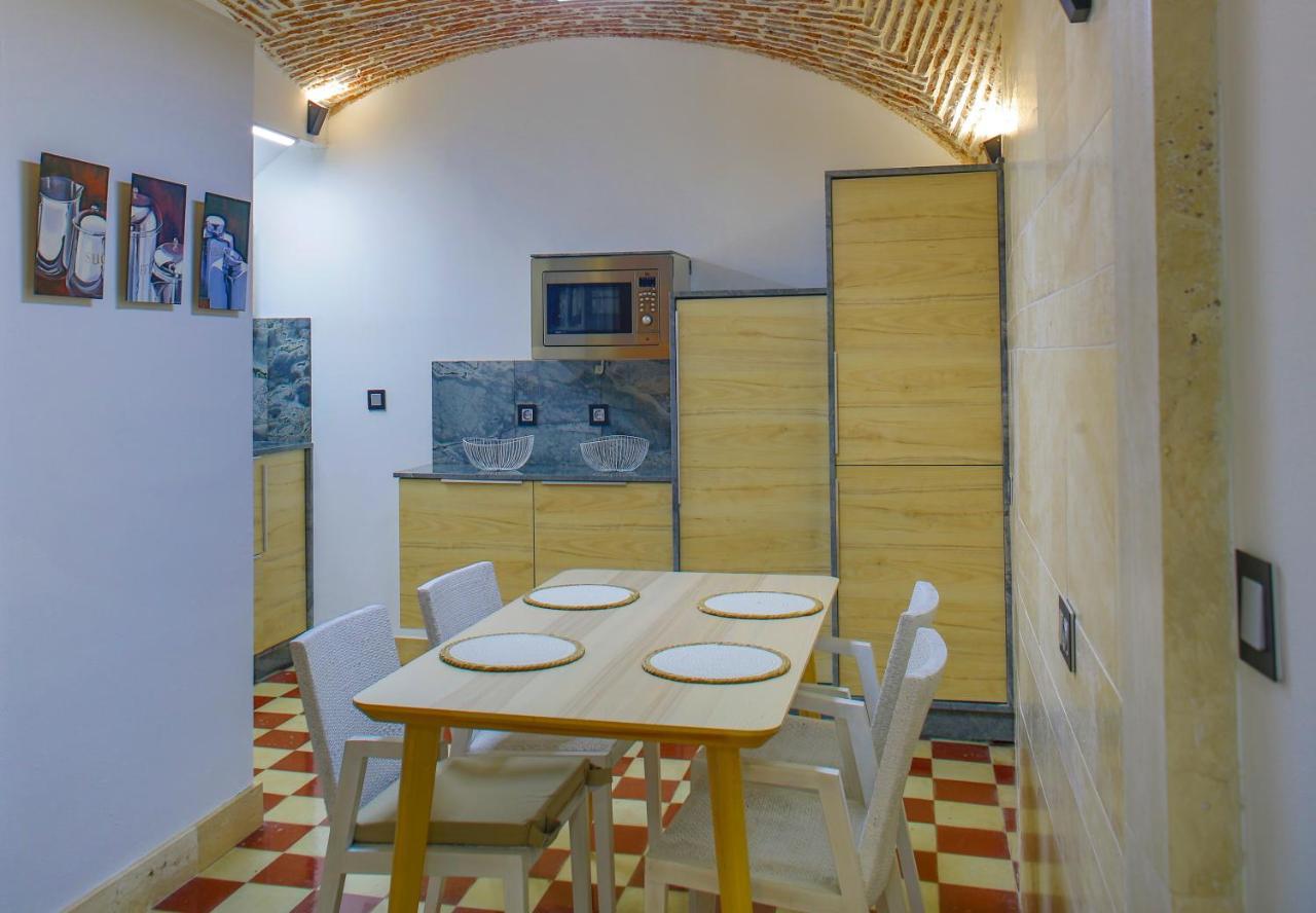 Apartmán Cg - Vonap Caces Exteriér fotografie